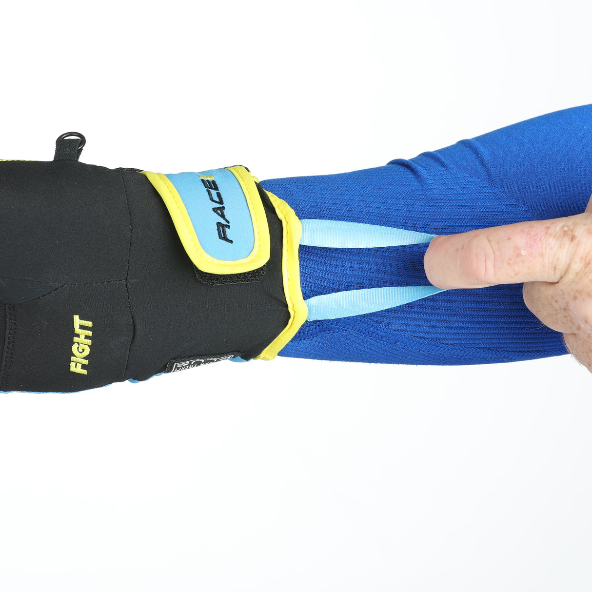 Race JR Mitten